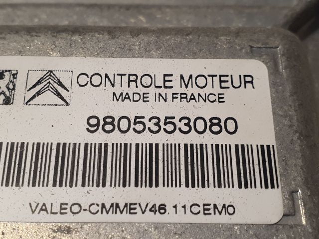 bontott PEUGEOT 208 Motorvezérlő