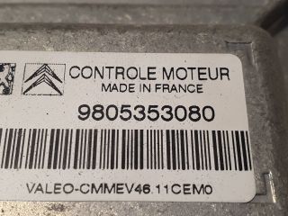 bontott PEUGEOT 208 Motorvezérlő