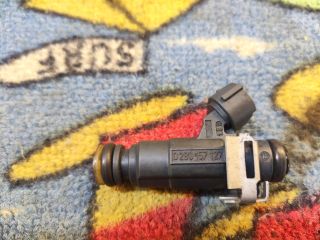 bontott PEUGEOT 208 Porlasztó (1 db)