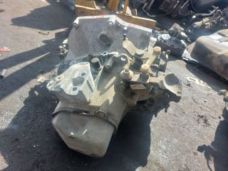 bontott PEUGEOT 208 Váltó (Mechanikus)