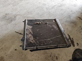 bontott PEUGEOT 208 Vízhűtő Radiátor (Klímás)