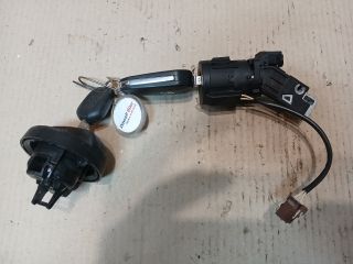 bontott PEUGEOT 208 Gyújtáskapcsoló