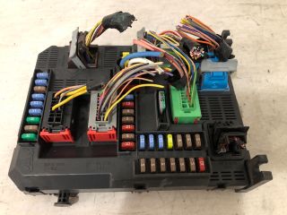 bontott PEUGEOT 208 Motorvezérlő