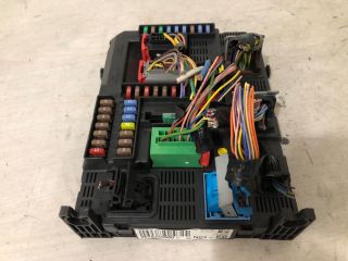 bontott PEUGEOT 208 Motorvezérlő