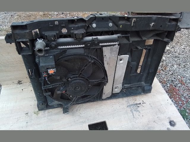 bontott PEUGEOT 208 Komplett Homlokfal (Részeivel)