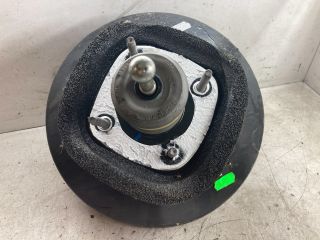 bontott PEUGEOT 208 Fékrásegítő