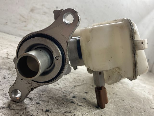 bontott PEUGEOT 208 Főfékhenger