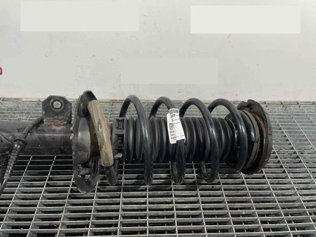 bontott PEUGEOT 208 Első Rugó