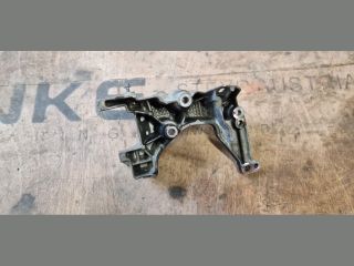 bontott PEUGEOT 208 Generátor Tartó Bak