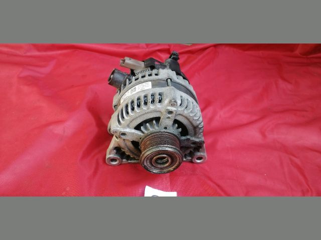 bontott PEUGEOT 208 Generátor