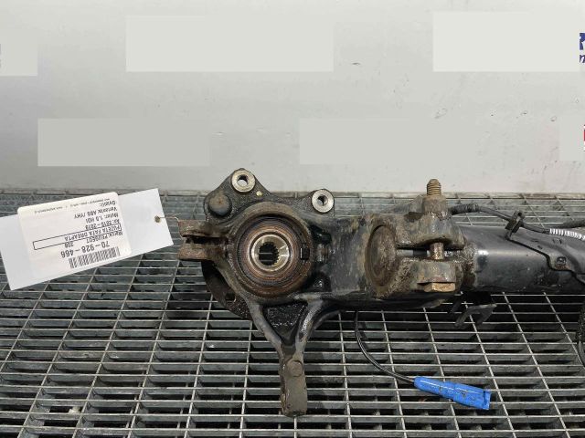 bontott PEUGEOT 208 Jobb első Csonkállvány