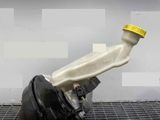 bontott PEUGEOT 208 Főfékhenger