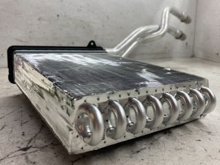 bontott PEUGEOT 208 Fűtőradiátor