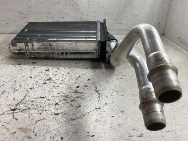 bontott PEUGEOT 208 Fűtőradiátor