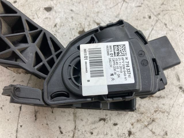 bontott PEUGEOT 208 Gázpedál (Elektromos)