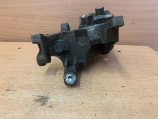 bontott PEUGEOT 208 Motor Tartó Bak (Fém)