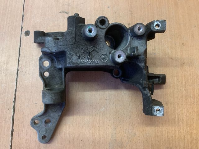 bontott PEUGEOT 208 Motor Tartó Bak (Fém)