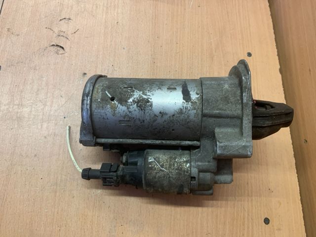 bontott PEUGEOT 208 Önindító