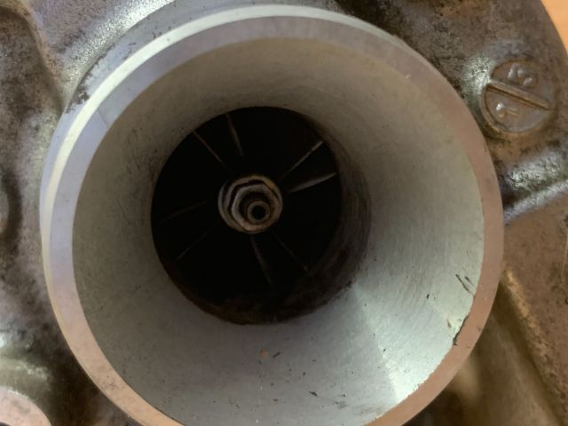 bontott PEUGEOT 208 Turbó