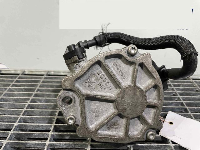 bontott PEUGEOT 208 Vákumpumpa