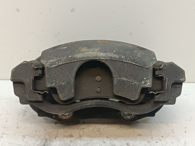 bontott PEUGEOT 208 Bal első Féknyereg Munkahengerrel