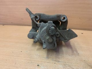 bontott PEUGEOT 208 Bal hátsó Féknyereg Munkahengerrel