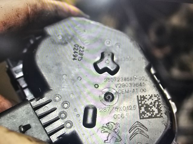 bontott PEUGEOT 208 Fojtószelep (Elektromos)