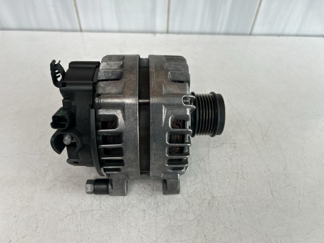 bontott PEUGEOT 208 Generátor