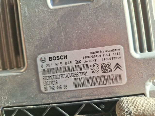 bontott PEUGEOT 208 Motorvezérlő