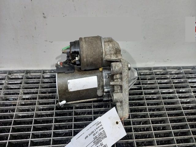 bontott PEUGEOT 208 Önindító