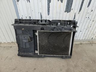 bontott PEUGEOT 208 Komplett Homlokfal (Részeivel)