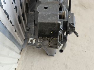 bontott PEUGEOT 208 Komplett Homlokfal (Részeivel)