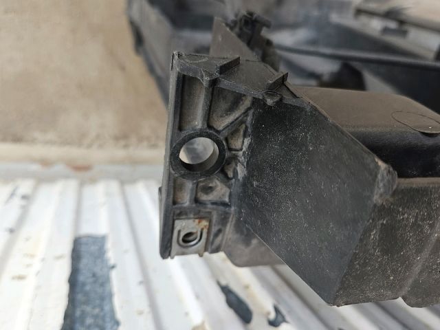 bontott PEUGEOT 208 Komplett Homlokfal (Részeivel)