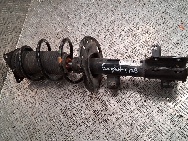 bontott PEUGEOT 208 Bal első Gólyaláb (Lengécsillapító, Rugó)