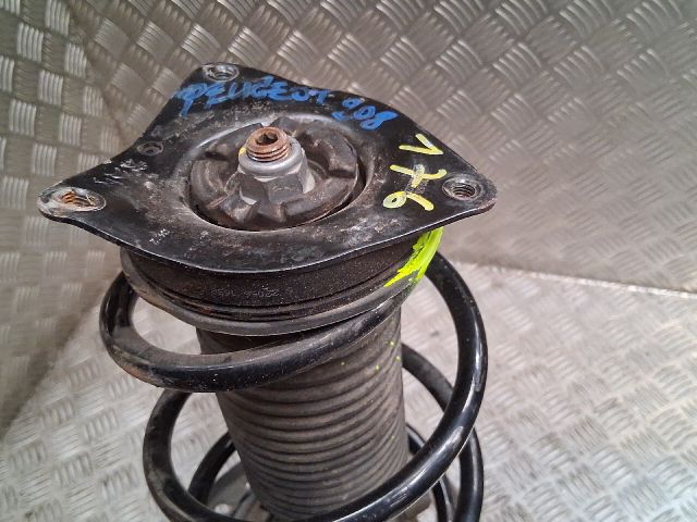 bontott PEUGEOT 208 Bal első Gólyaláb (Lengécsillapító, Rugó)