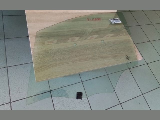 bontott PEUGEOT 208 Bal első Ablak