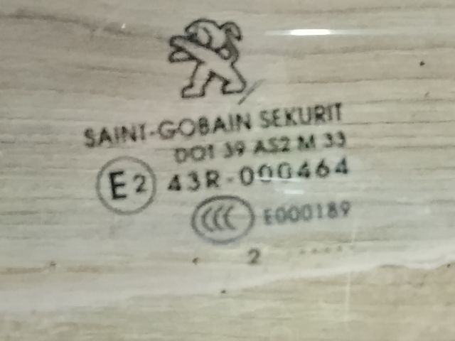 bontott PEUGEOT 208 Bal első Ablak