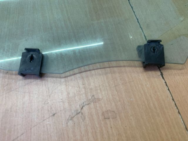 bontott PEUGEOT 208 Bal első Ablak