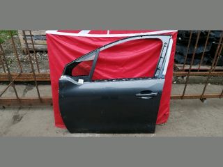 bontott PEUGEOT 208 Bal első Ajtó (Részeivel)