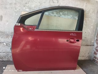 bontott PEUGEOT 208 Bal első Ajtó (Részeivel)