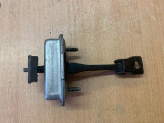 bontott PEUGEOT 208 Bal első Ajtóhatároló