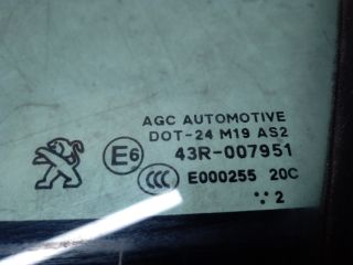 bontott PEUGEOT 208 Bal első Fixüveg (Ajtóban)