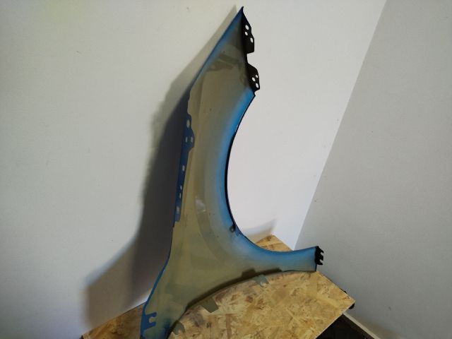 bontott PEUGEOT 208 Bal első Sárvédő