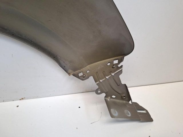 bontott PEUGEOT 208 Bal első Sárvédő