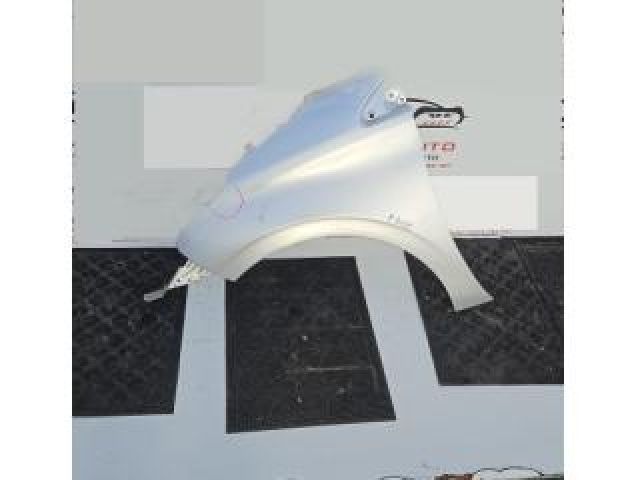 bontott PEUGEOT 208 Bal első Sárvédő