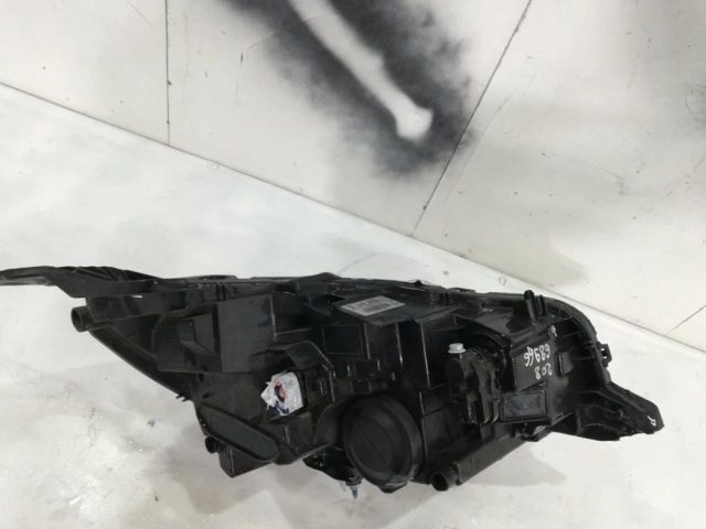 bontott PEUGEOT 208 Bal Fényszóró