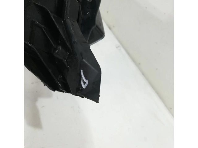 bontott PEUGEOT 208 Bal Fényszóró