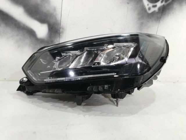 bontott PEUGEOT 208 Bal Fényszóró