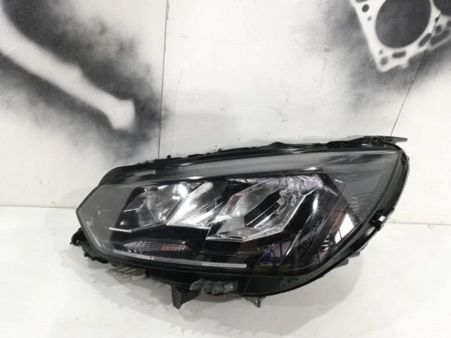 bontott PEUGEOT 208 Bal Fényszóró