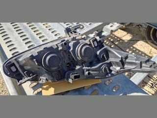 bontott PEUGEOT 208 Bal Fényszóró